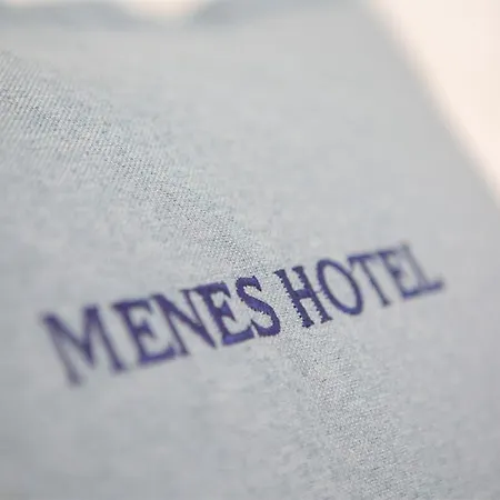 Menes 3* Γένι