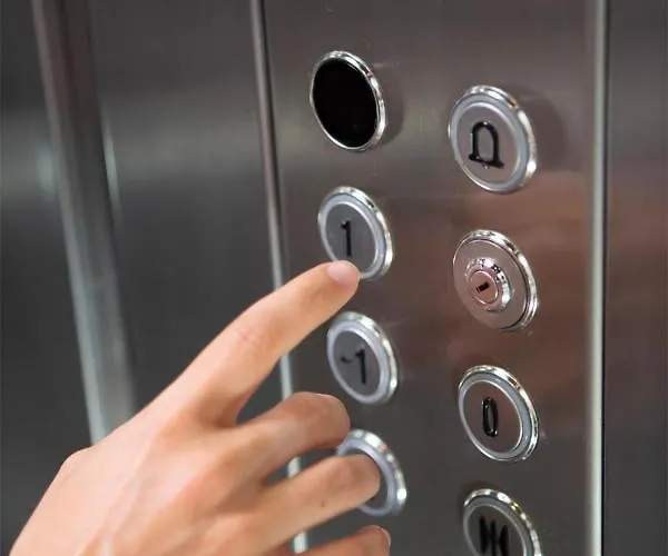 Отель Menes Geni (Lefkada)