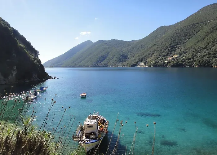 Отель Menes Geni (Lefkada)