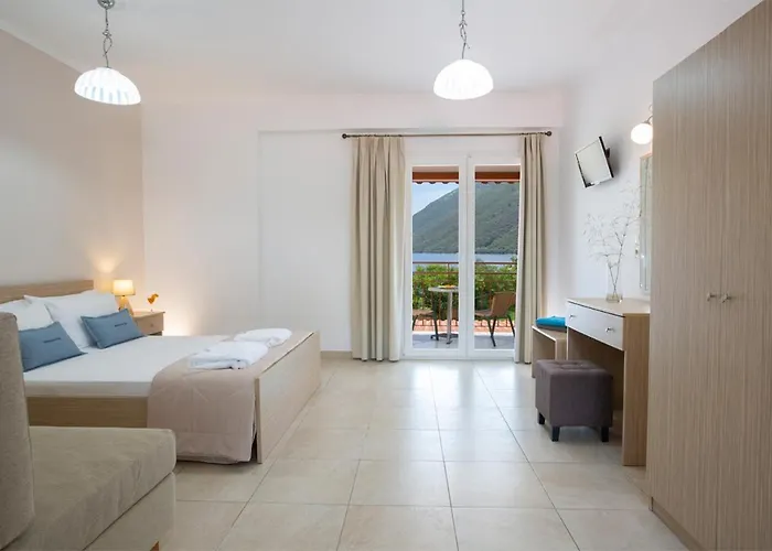 Menes Отель Geni (Lefkada)