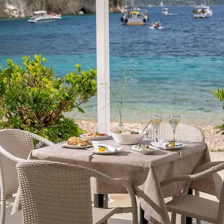 Menes Geni (Lefkada)