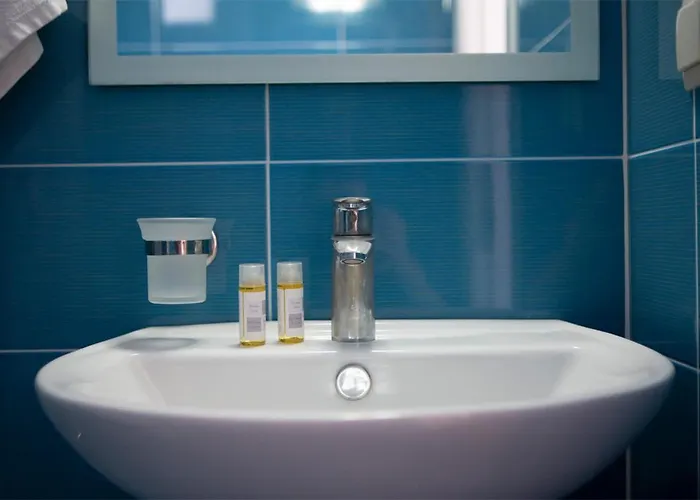 Menes Geni (Lefkada)