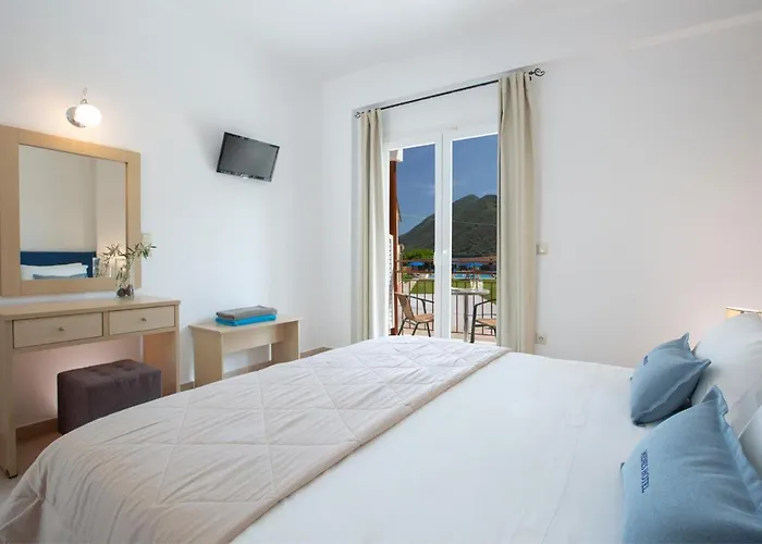 Menes Geni (Lefkada)